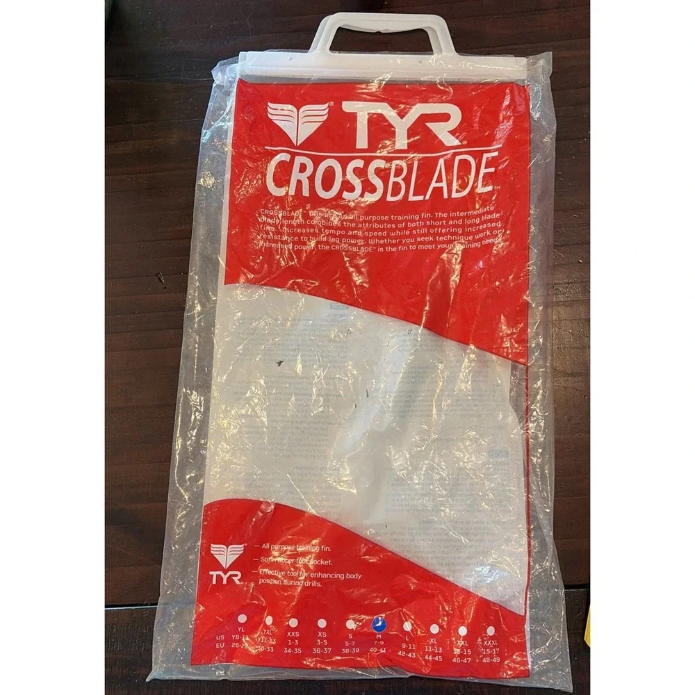 TYR crossblade swim